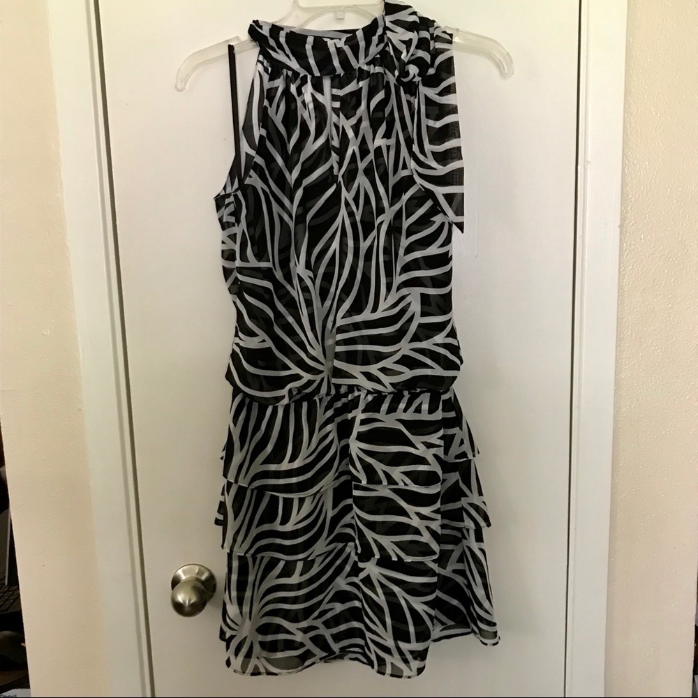 WHBM Ruffle Dress with tie around the neck. Size 2